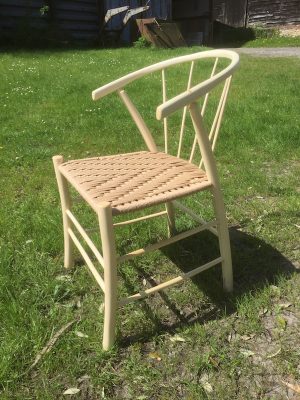 5 Spindle Back Swoop Side Chair