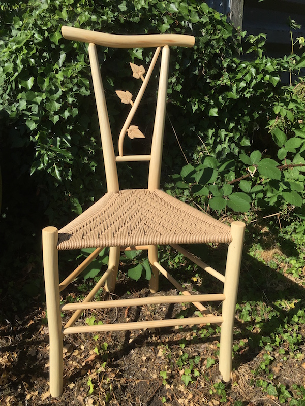 Ivy Leaf Gentleman’s Chair